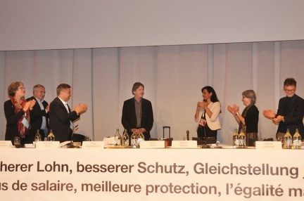 Honorarfreie Nutzung für die redaktionelle Nutzung im Zusammenhang mit der Berichterstattung zum SGB-Kongress gestattet. Weitergehende Nutzung nur nach Absprache.