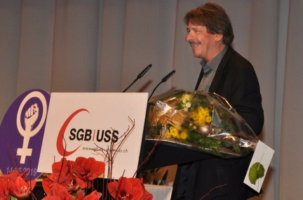 Honorarfreie Nutzung für die redaktionelle Nutzung im Zusammenhang mit der Berichterstattung zum SGB-Kongress gestattet. Weitergehende Nutzung nur nach Absprache.