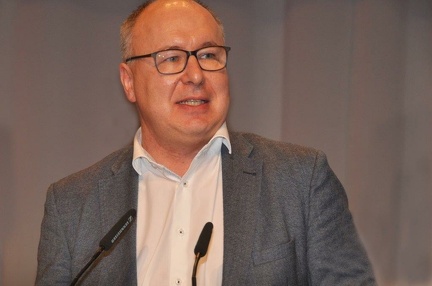Honorarfreie Nutzung für die redaktionelle Nutzung im Zusammenhang mit der Berichterstattung zum SGB-Kongress gestattet. Weitergehende Nutzung nur nach Absprache.