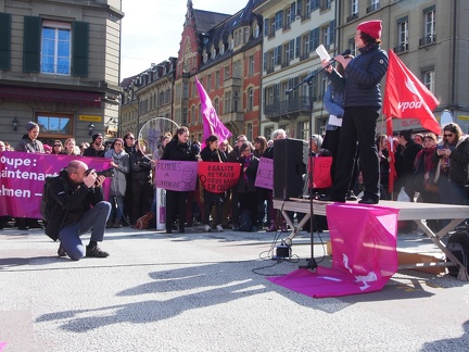  8. März 2018  Internationaler Frauenkampftag - Demo auf dem Waisenhausplatz in Bern